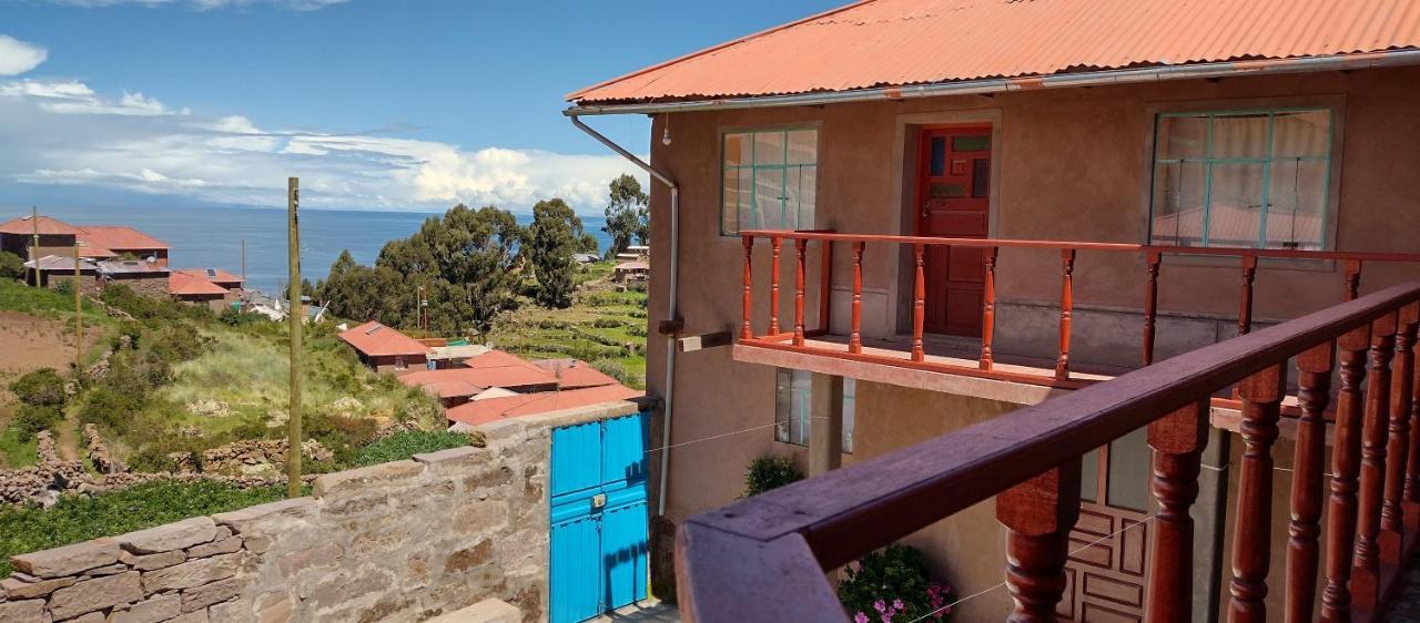 Taquile Hospedaje Mario Huillanopampa Ngoại thất bức ảnh